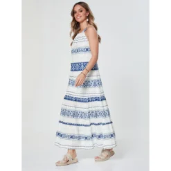 Robe à Décolleté Halter Avec Imprimé à Frises | 3 SUISSES 8 Robe à Décolleté Halter Avec Imprimé à Frises | 3 SUISSES -Promos Robe Mirage Magasin robe a decollete halter avec imprime a frises 3411656 6496380 80 1140x1140