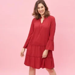 Robe à Volants Et Pinces Manches Longues Femme - Rouge | 3 SUISSES -Promos Robe Mirage Magasin robe a volants et pinces manches longues femme rouge 936487 1 1140x1140