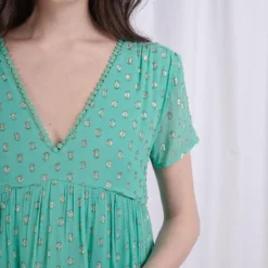 Robe Courte à Pois Doré Flore | Robe Courte 3 SUISSES -Promos Robe Mirage Magasin robe courte a pois dore flore 1215917 3 1140x1140