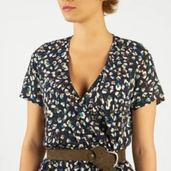 Robe Fleurie Mi-longue Cache-cœur Blues | Robe Courte 3 SUISSES -Promos Robe Mirage Magasin robe fleurie mi longue cache cur fendue 1179205 1 1140x1140