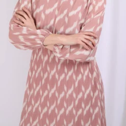 Robe Longue Plissée Clara | Robe Longue 3 SUISSES 12 Robe Longue Plissée Clara | Robe Longue 3 SUISSES -Promos Robe Mirage Magasin robe longue plissee 1208129 4 1140x1140