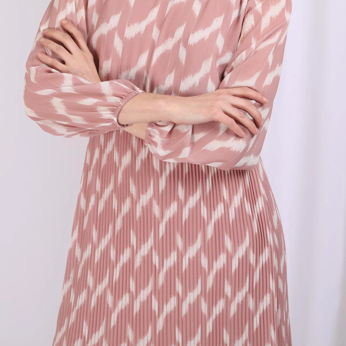 Robe Longue Plissée Clara | Robe Longue 3 SUISSES 7 Robe Longue Plissée Clara | Robe Longue 3 SUISSES – Image 5