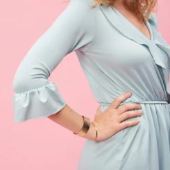 Robe Manches 3/4 Ceinture à Nouer Volants Femme - Vert | 3 SUISSES 11 Robe Manches 3/4 Ceinture à Nouer Volants Femme - Vert | 3 SUISSES -Promos Robe Mirage Magasin robe manches 34 ceinture a nouer volants femme vert 937679 3 1140x1140