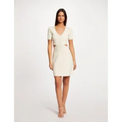 MORGAN Robe Pull Ajustée à Clous Et Ouvertures | 3 SUISSES -Promos Robe Mirage Magasin robe pull ajustee a clous et ouvertures ecru moyen 3508766 6987196 96 1140x1140