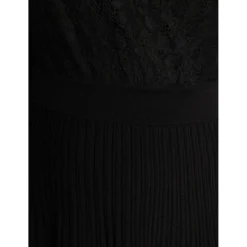 MORGAN Robe Pull Trapèze Avec Dentelle NOIR | 3 SUISSES 12 MORGAN Robe Pull Trapèze Avec Dentelle NOIR | 3 SUISSES -Promos Robe Mirage Magasin robe pull trapeze avec dentelle noir 3431368 6602314 14 1140x1140