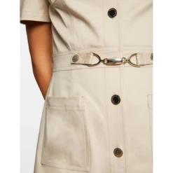 MORGAN Robe Trapèze Boutonnée Avec Boucle | 3 SUISSES 11 MORGAN Robe Trapèze Boutonnée Avec Boucle | 3 SUISSES -Promos Robe Mirage Magasin robe trapeze boutonnee avec boucle beige 3507792 6983012 12 1140x1140