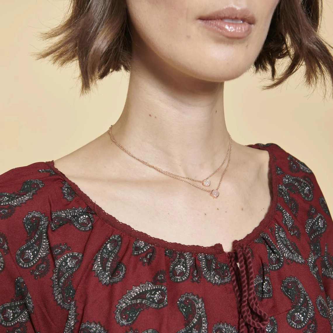 Robe-tunique Col Caftan Avec Dentelle Manches 3/4 élastiquées Femme - Grenat | 3 SUISSES 5 Robe-tunique Col Caftan Avec Dentelle Manches 3/4 élastiquées Femme - Grenat | 3 SUISSES – Image 3